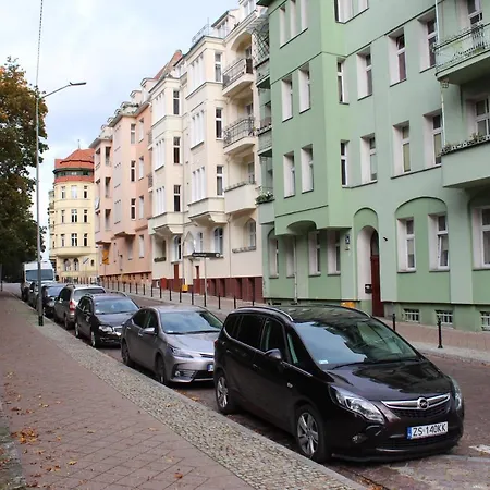 Apartment Szarotka Ii *