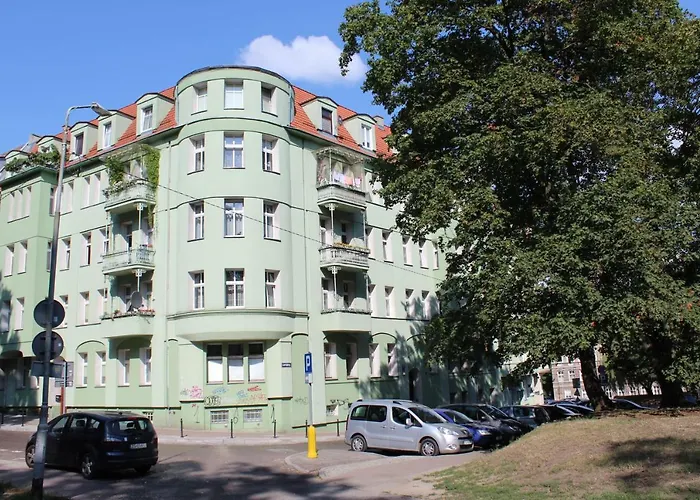 Apartment Szarotka Ii *